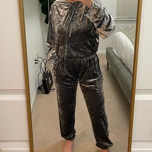 BLOUSE velvet set